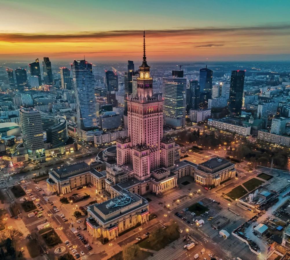 Gold 3 Metro X2 Wifi 300 Mbs 60'Tv Netflix Hbo Appletv+ Apartment Warsawa Bagian luar foto